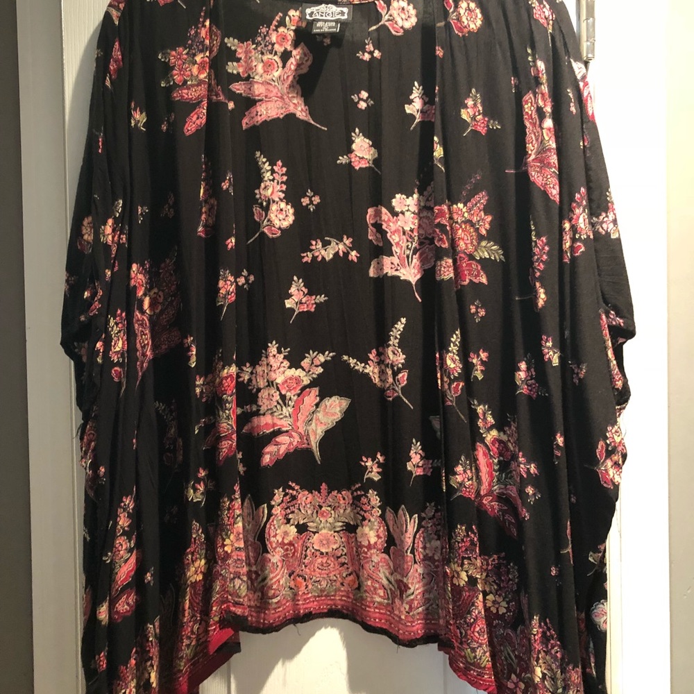 Floral kimono